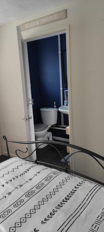 Garden Flat At The Infamous Piltdown Man Pub Apartment Fletching ภายนอก รูปภาพ